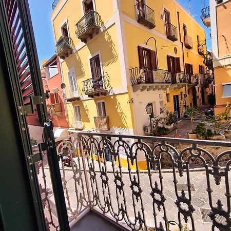 Lipari Suite B&B Buitenkant foto